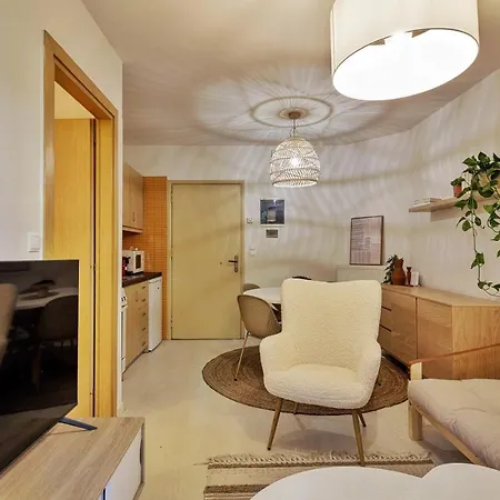 La Vie En Apartament Retimno