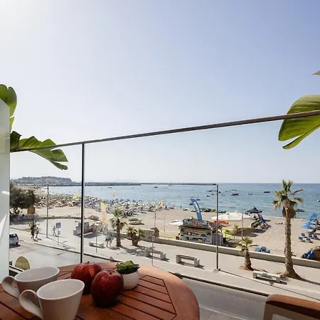 La Vie En Appartement